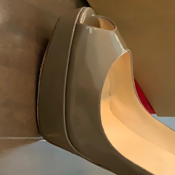 Christian Louboutin platform heels **fits 8 1/2-9 - Picture 8 of 8